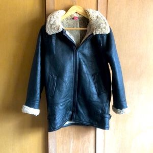 Vintage sheepskin coat - excellent condition